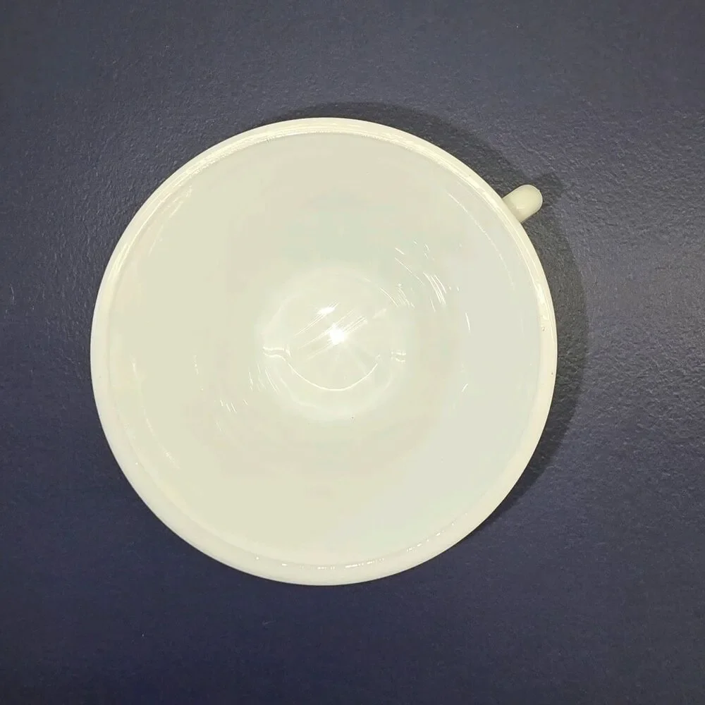 Indiana White Milk  Glass Tea Cups Set Of 4 Colony Harvest Grape Vtg W/O Saucer - Picture 4 of 4